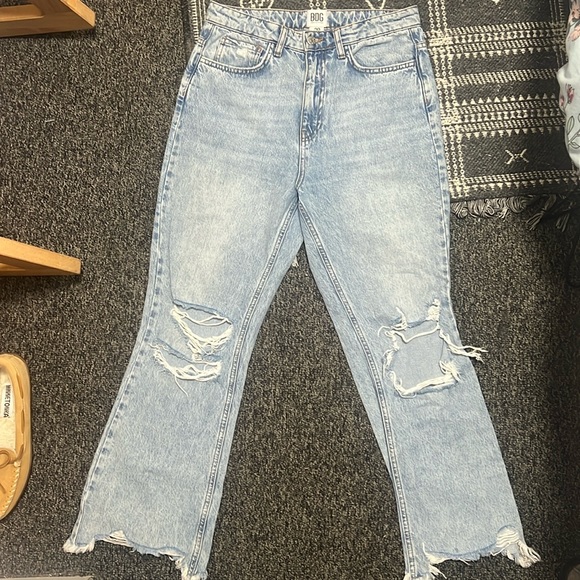 Urban Outfitters Denim - BDG Urban Outfitters Wilco Kick Crop Flare Distressed Light Wash Jeans Blue 4